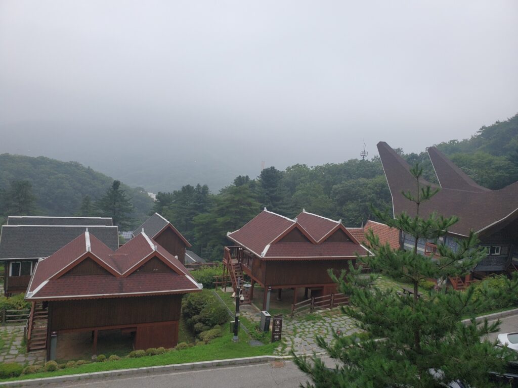 숲속의집